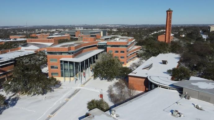 Trinity's campus covered in a blanket of snow